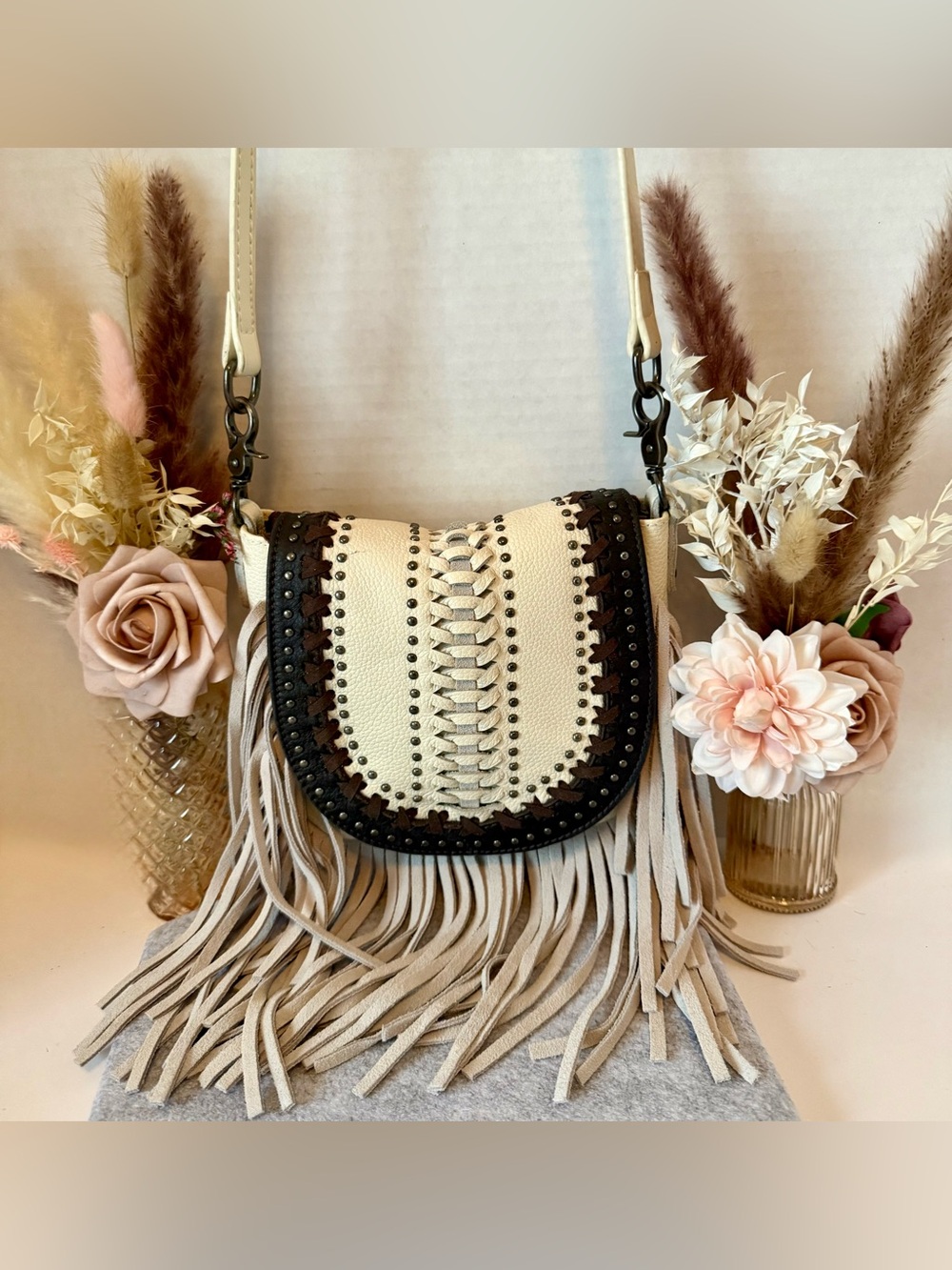 Montana West, Boho/Western fringe purse